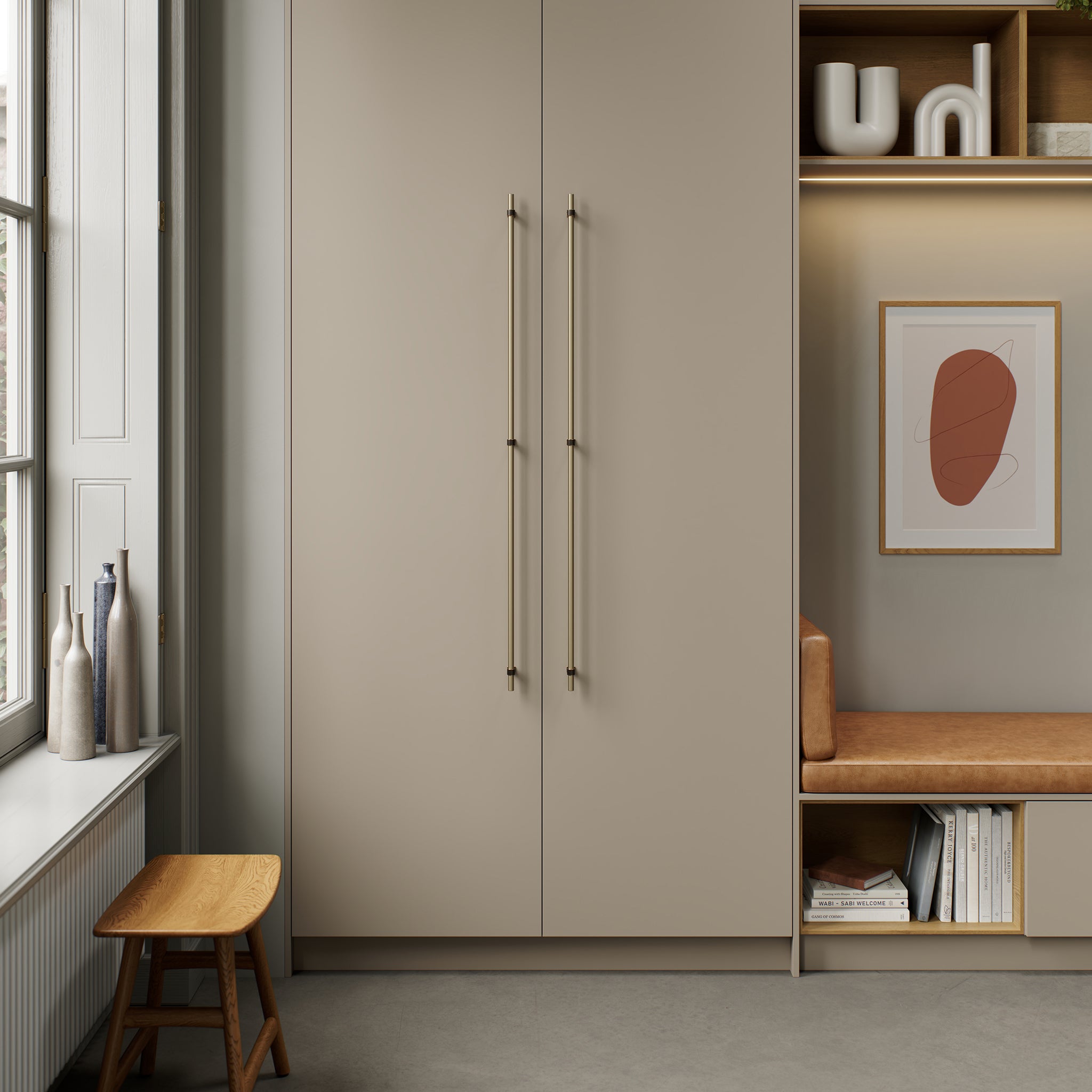 Handle Bond | 117.8cm | Brushed Brass