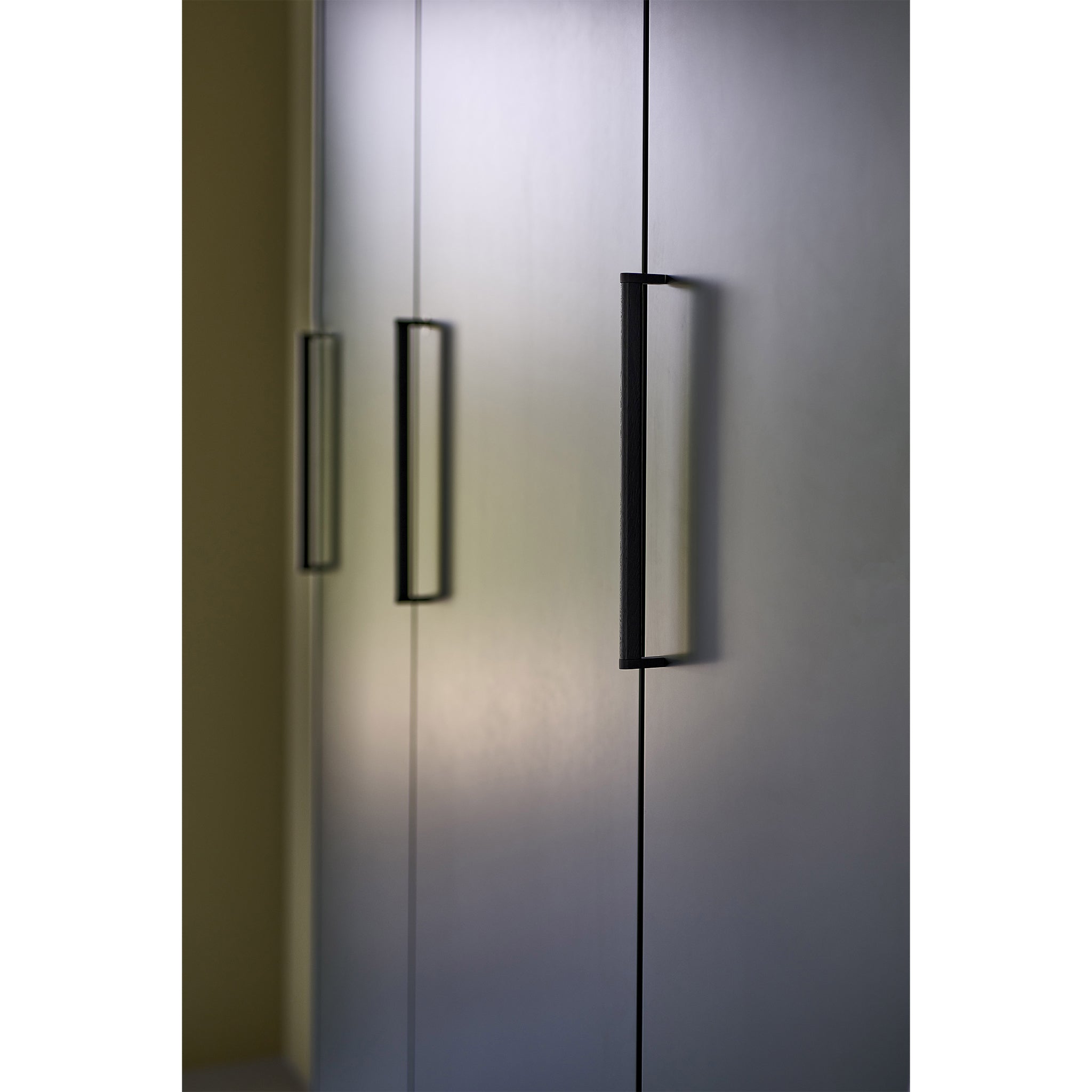 Handle Crossing | 17cm / 33cm | Black