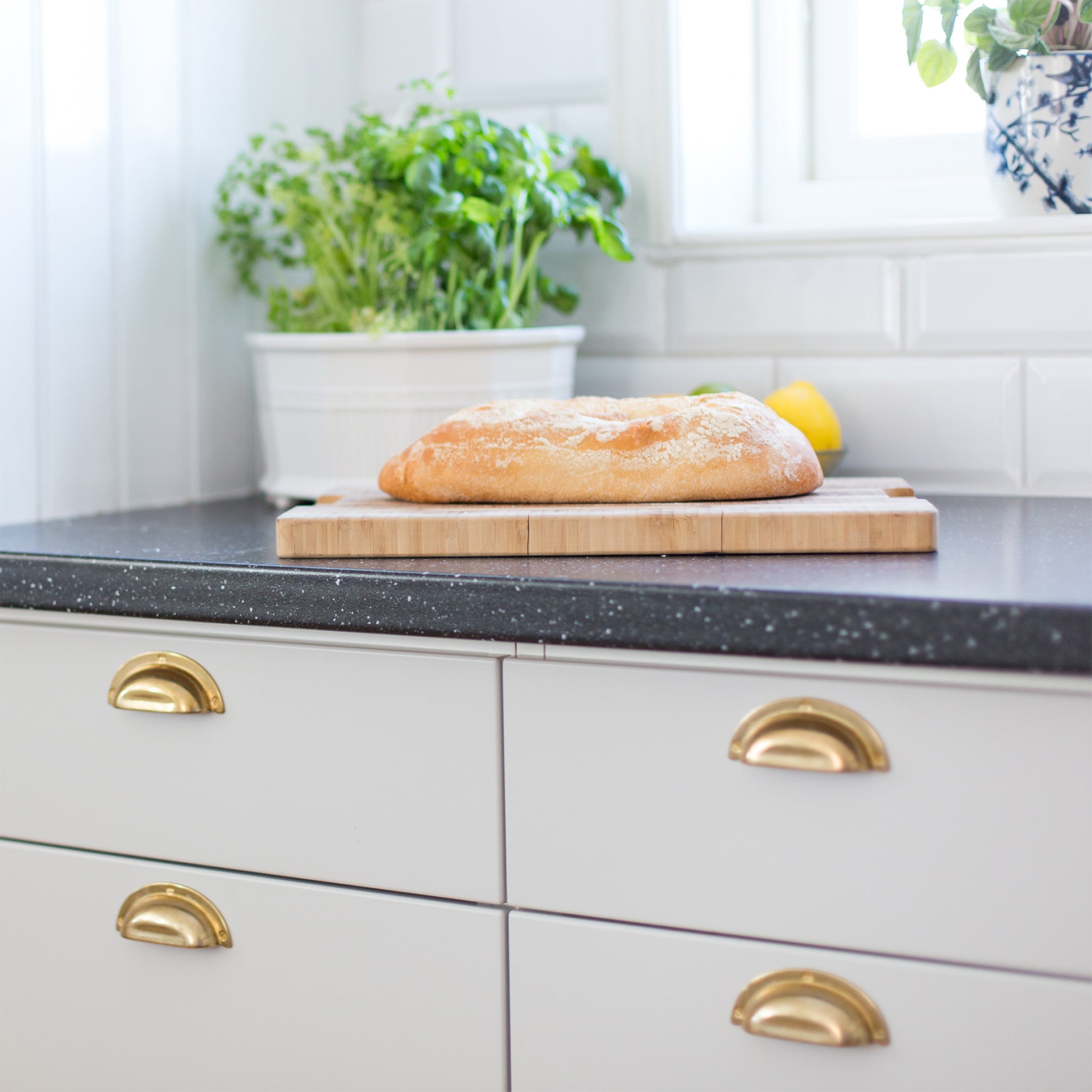 Bin Pull 3922 | 9.5cm