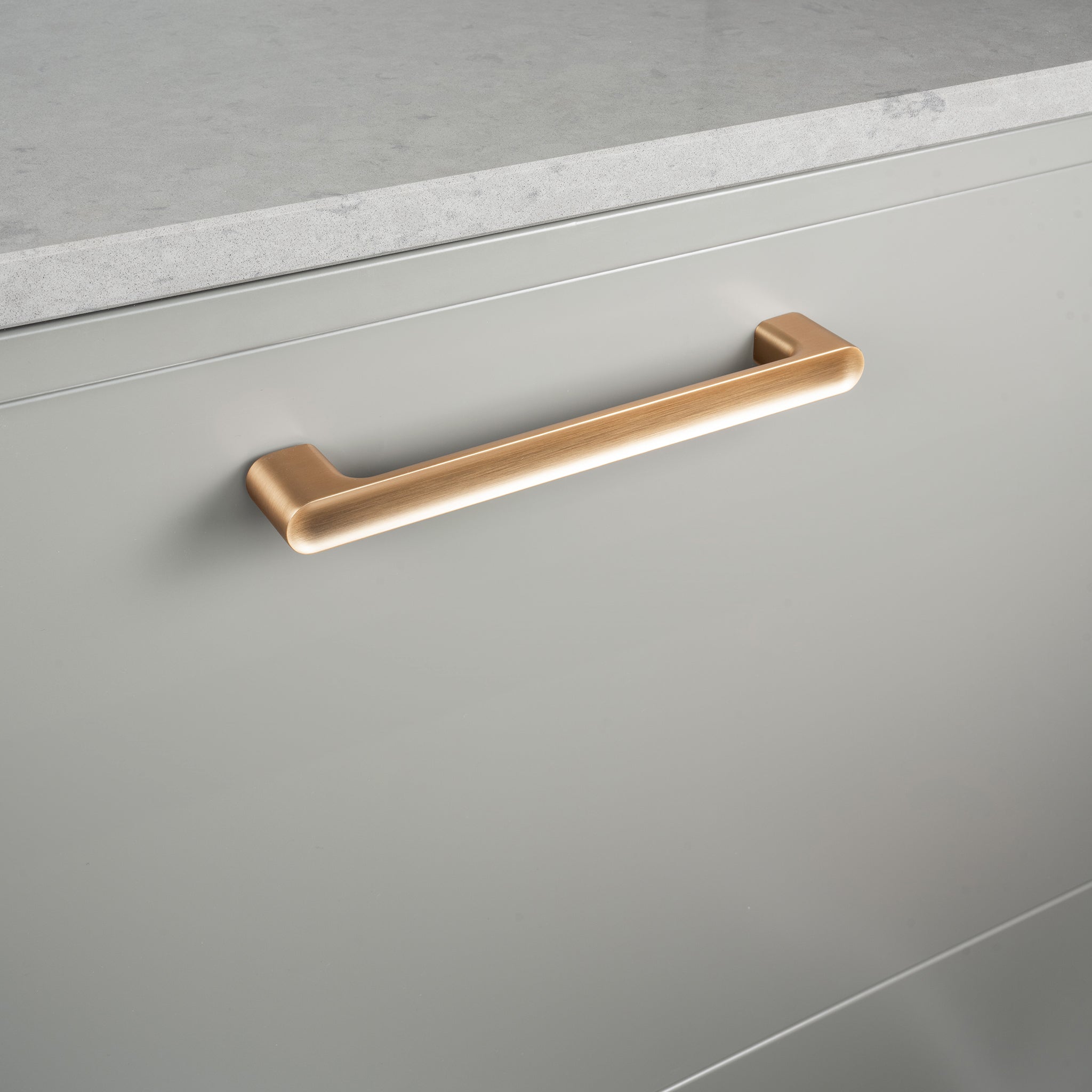 Handle Luv | Metal | 20.2cm / 33cm