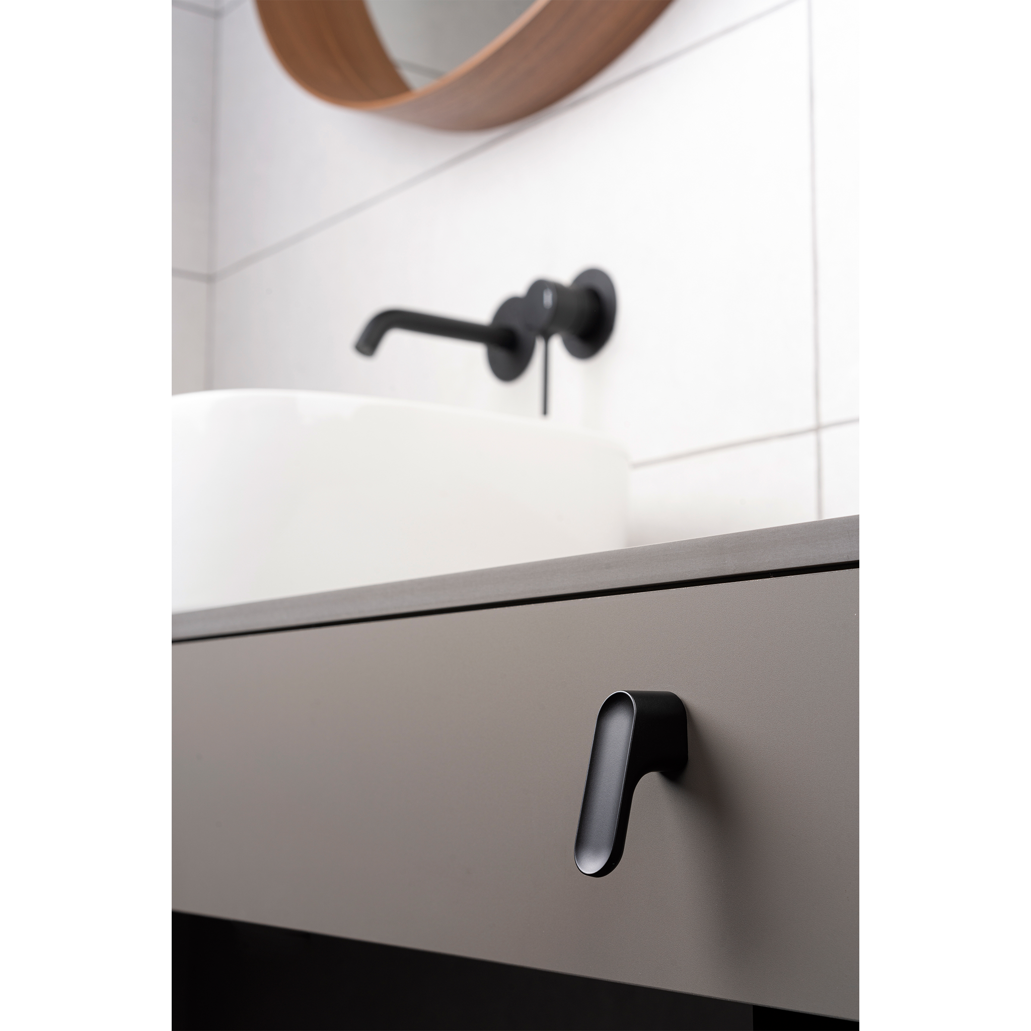 Knob Luv | Metal | 5.1cm