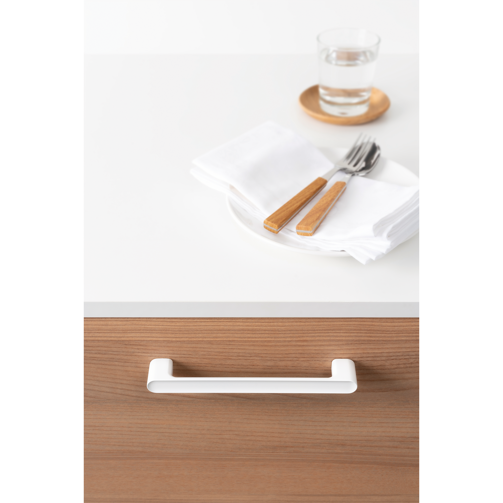 Handle Luv | Metal | 20.2cm / 33cm