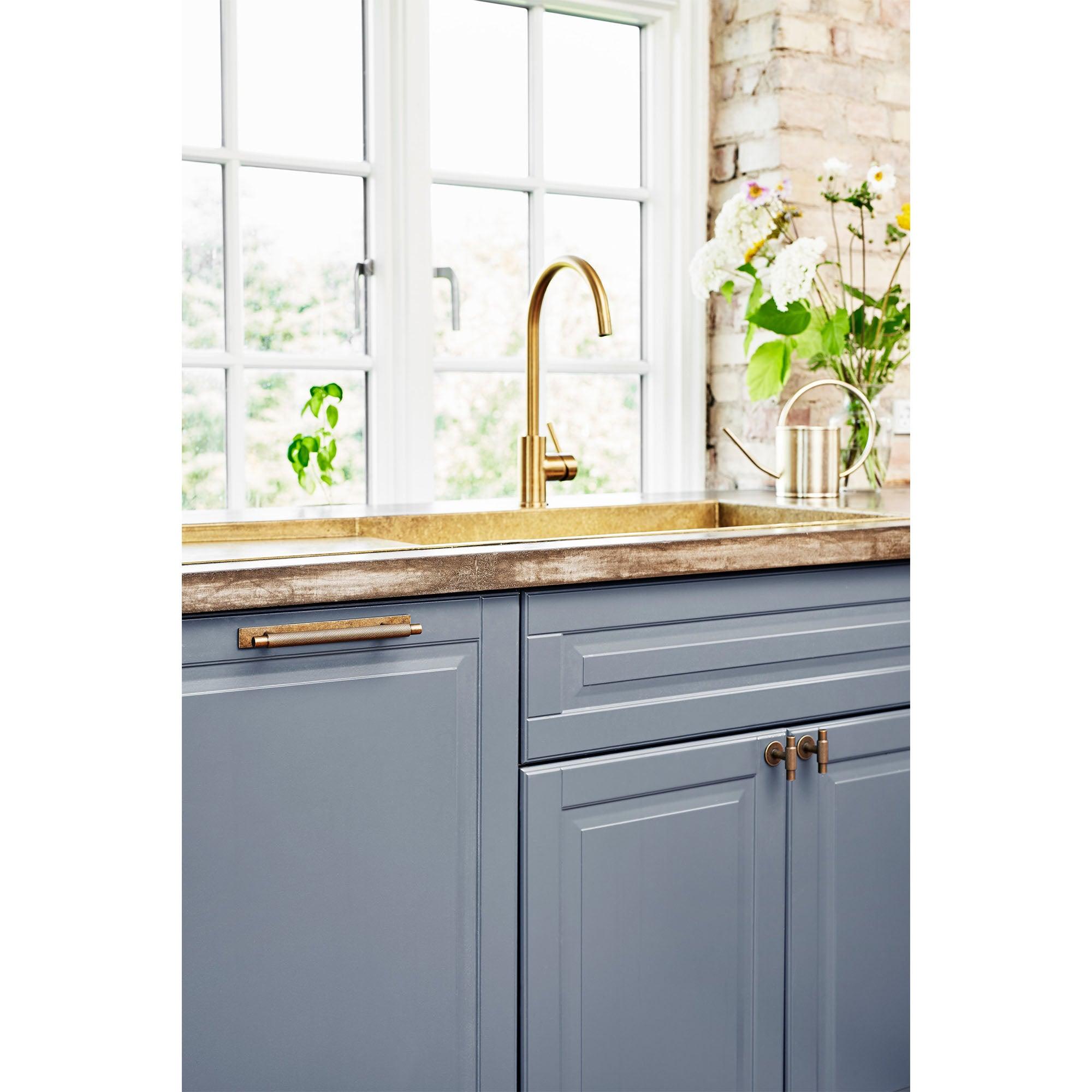 Handle Manor | Back Plate | 19cm / 25.4cm