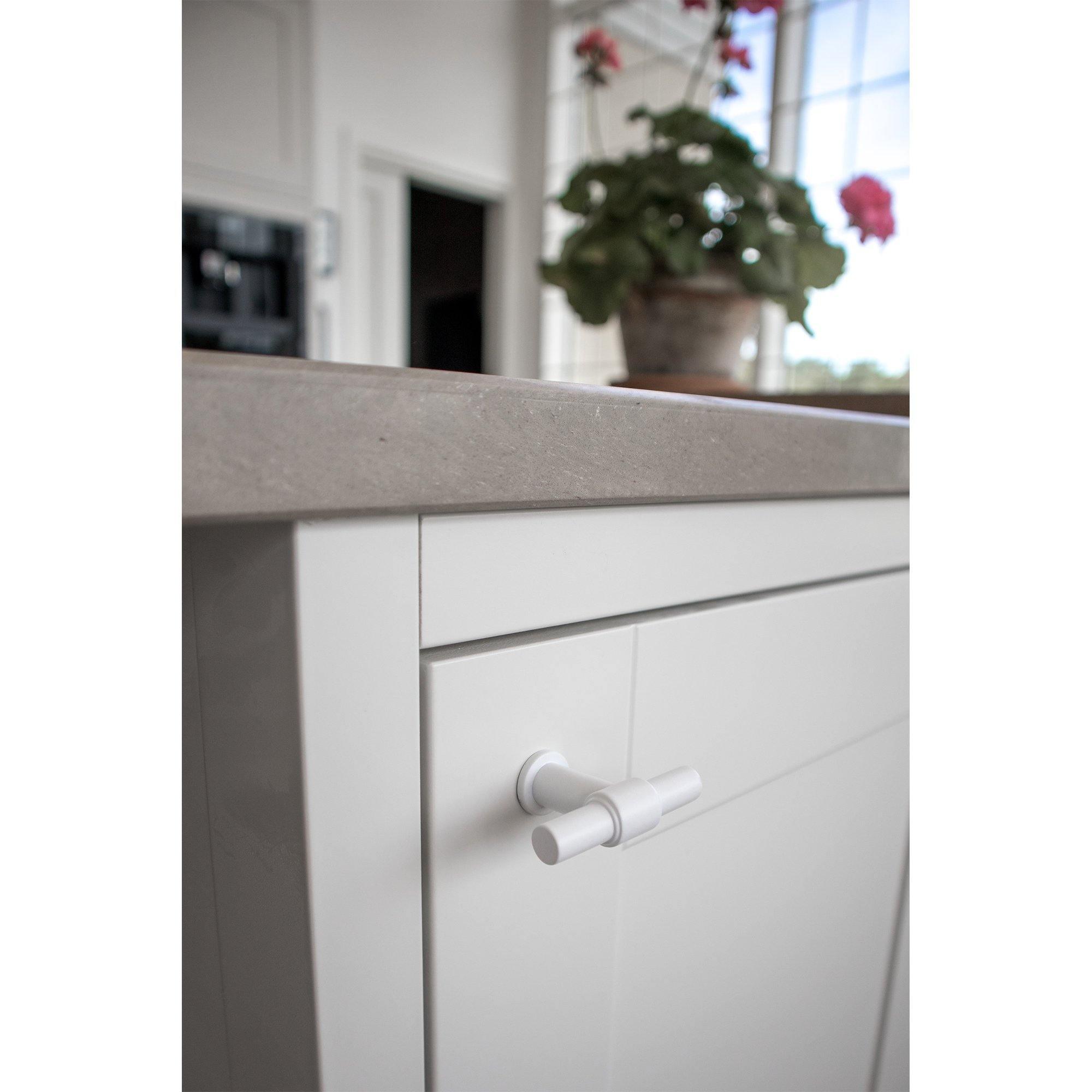 Knob T-type, Matt Black - Scandi Handles