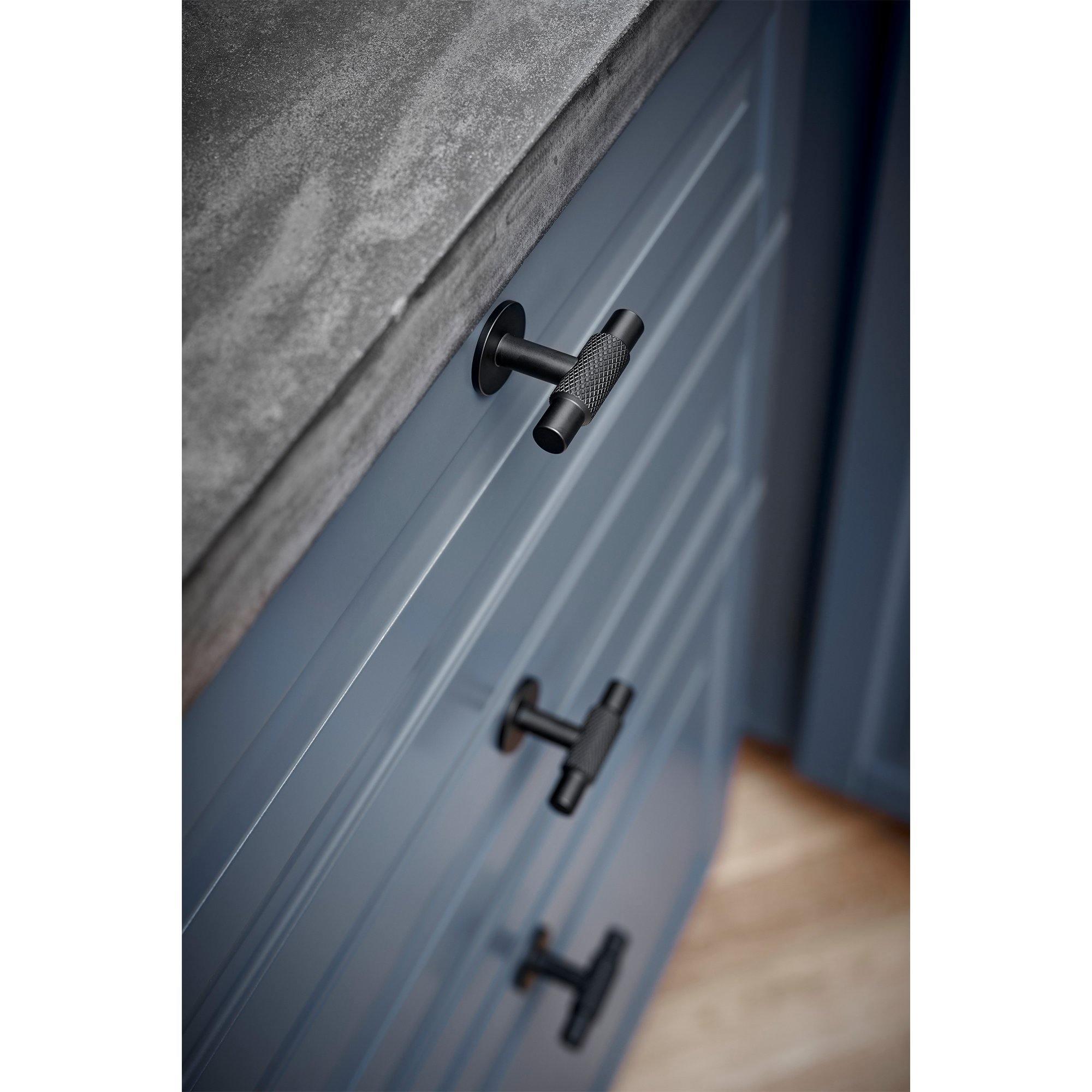 Knob Manor T, Matt Black - Scandi Handles