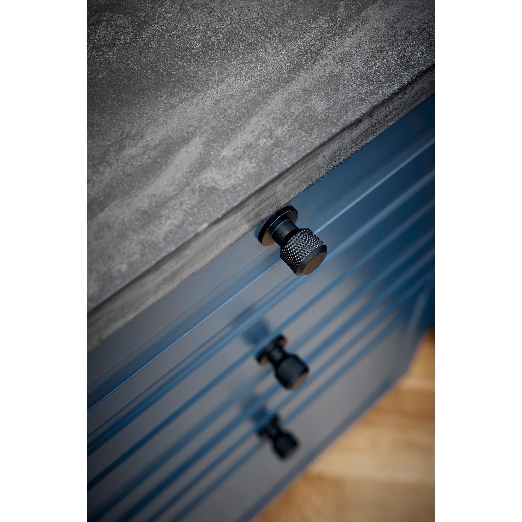 Knob Manor Round, Antique brass - Scandi Handles