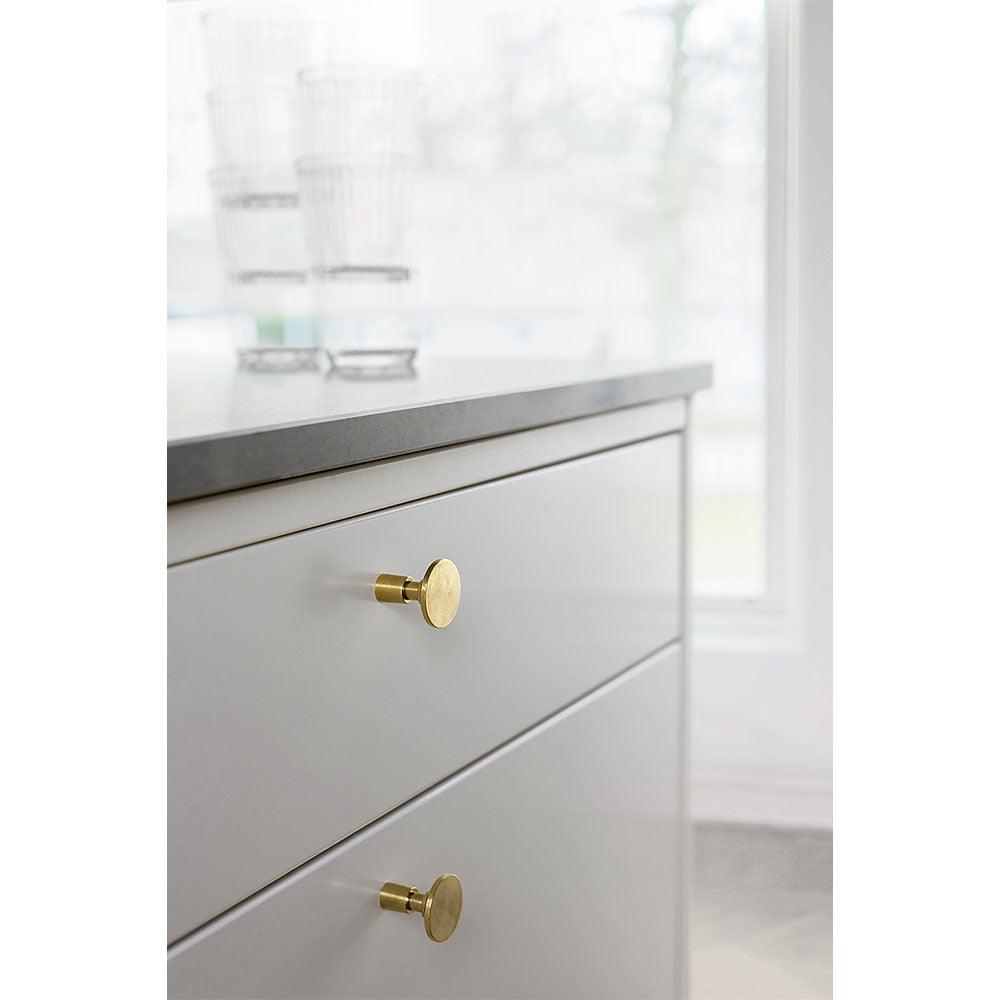 Knob Jubilee, 28mm, Untreated brass - Scandi Handles