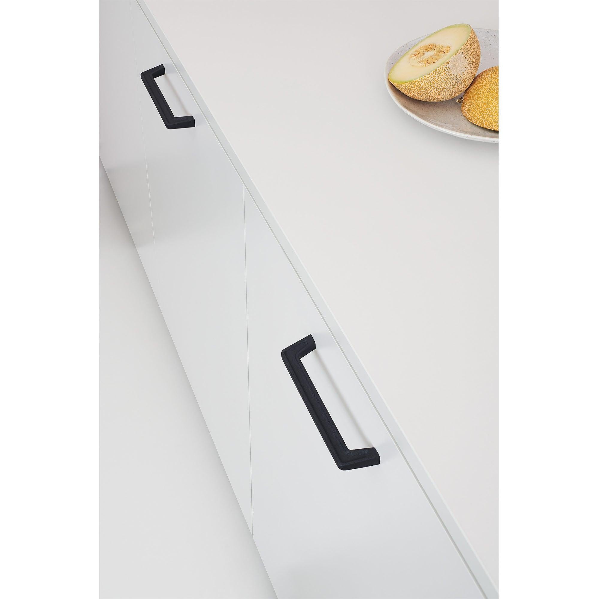 Handle Pagoda, Cast iron black, available in different sizes (44/173mm) - Scandi Handles