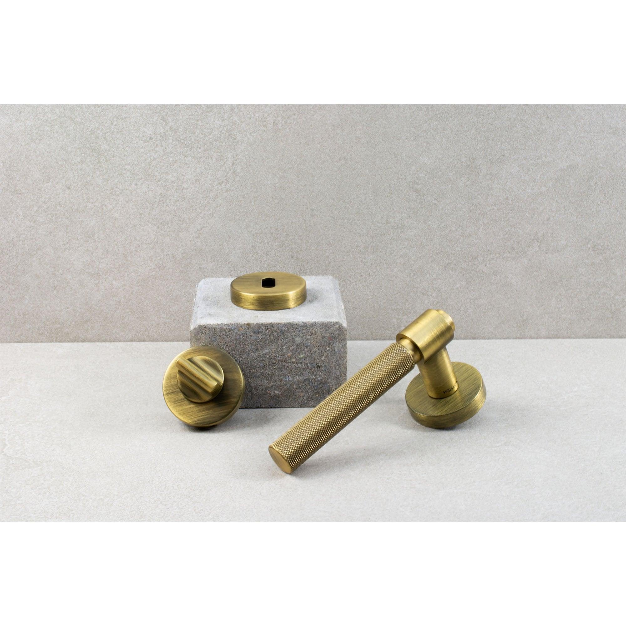 Toilet knob R, Antique bronze - Scandi Handles