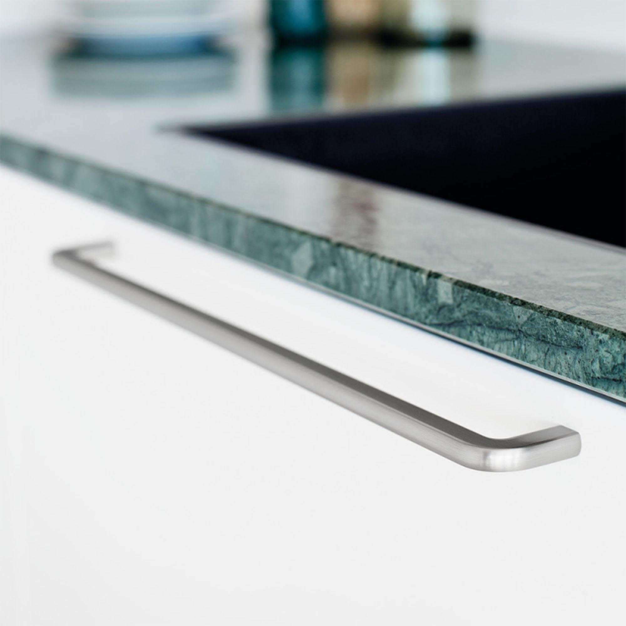 Handle Compact, 160mm, Black - Scandi Handles