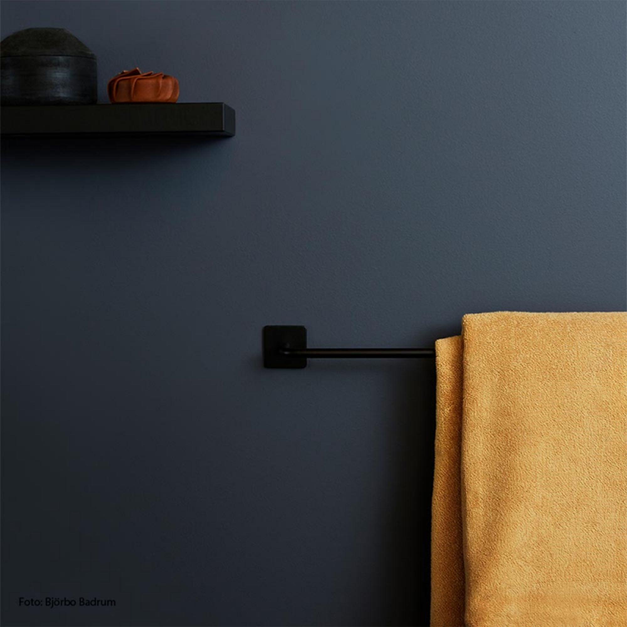 Base 200, Towel Rail Pole, Matt Black - Scandi Handles