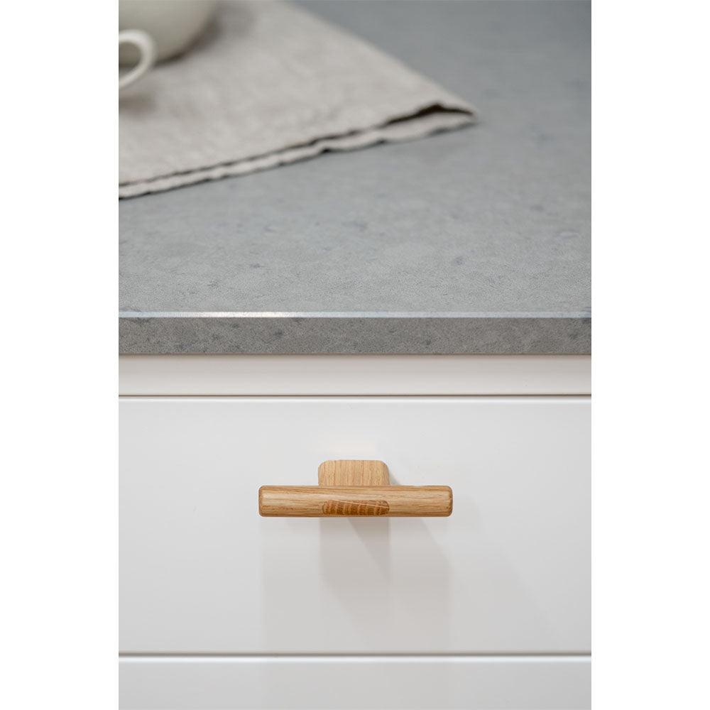 Knob T Join, Oak - Scandi Handles