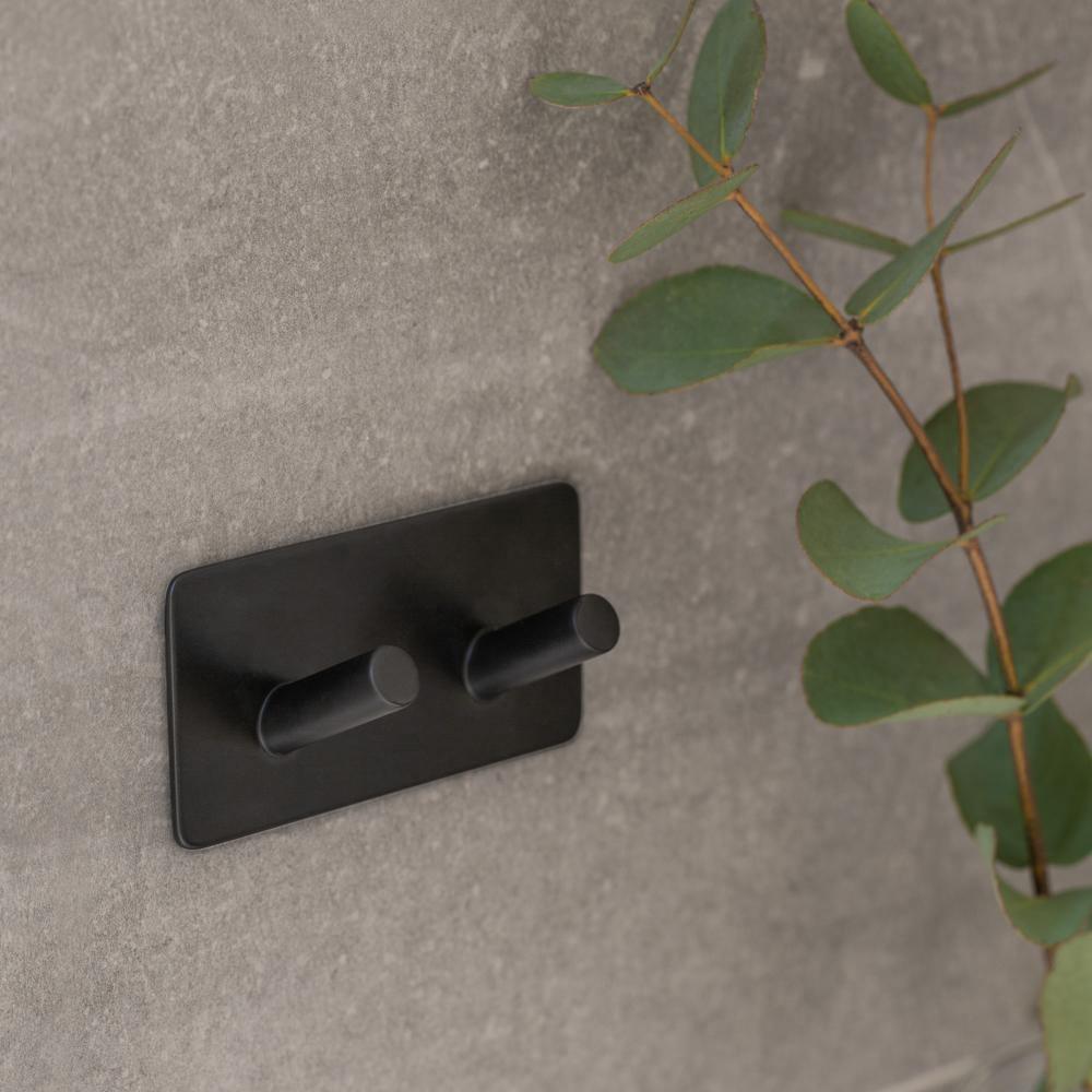 Base 200, 2 Hook, Matt Black - Scandi Handles