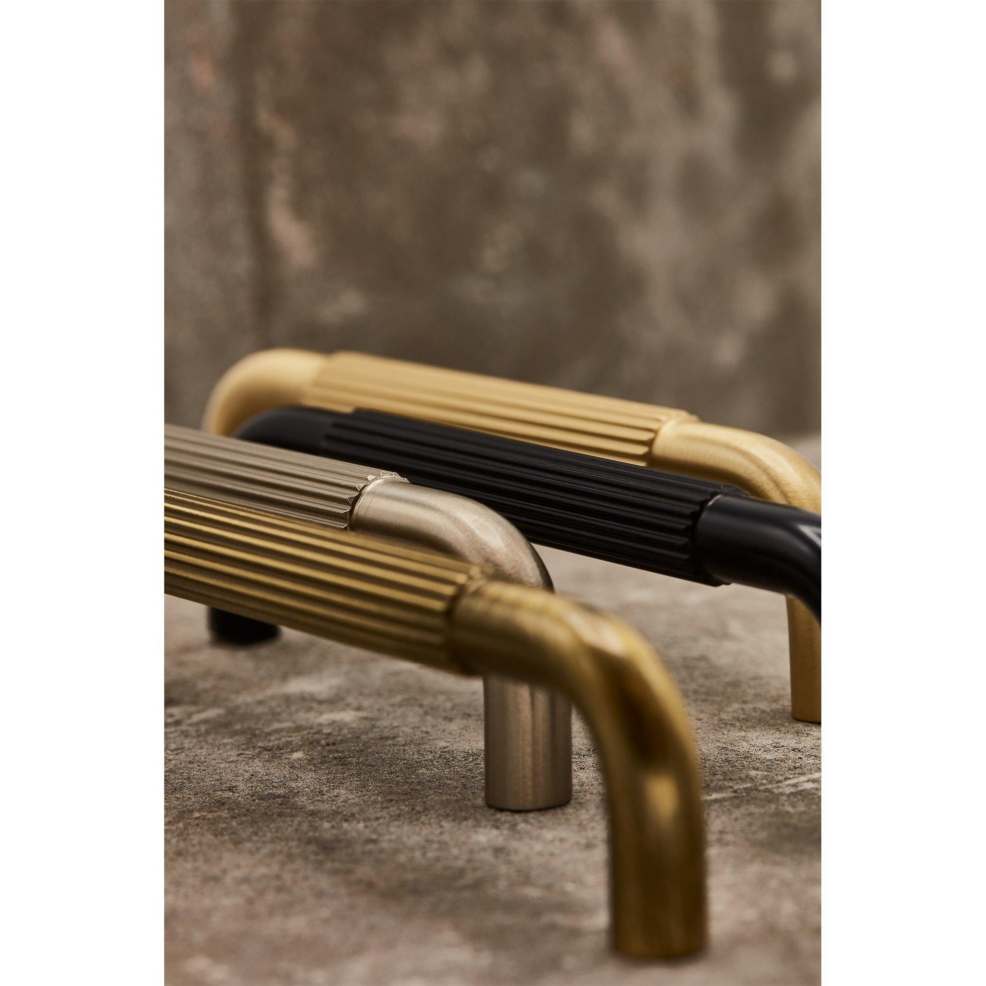 Handle Helix Stripe, Antique Bronze, available in different sizes (138/170/234mm) - Scandi Handles